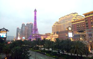 Las Vegas, Macao ; villes miroirs ou diversité des capitalismes urbains ?