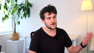 De Paris à Dakar : quand les jeux d'argent modèlent la ville - Interview de Nicolas Brun